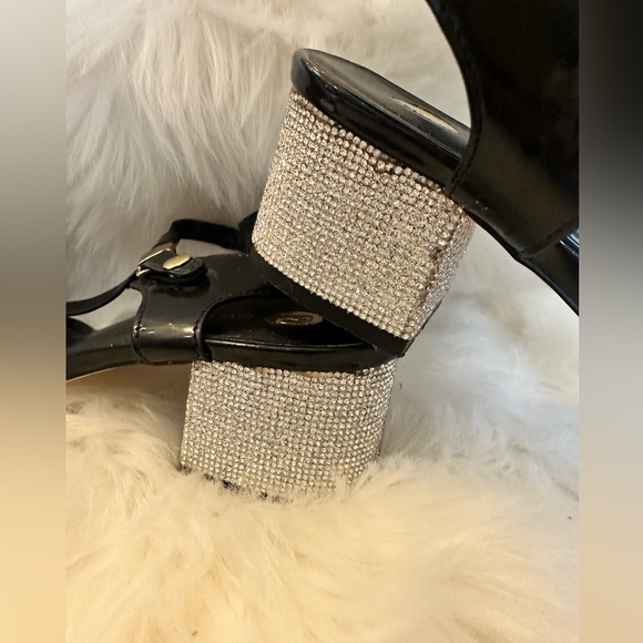 River Island Women's Black and gold diamond heels Sandals - Picture 8 of 9